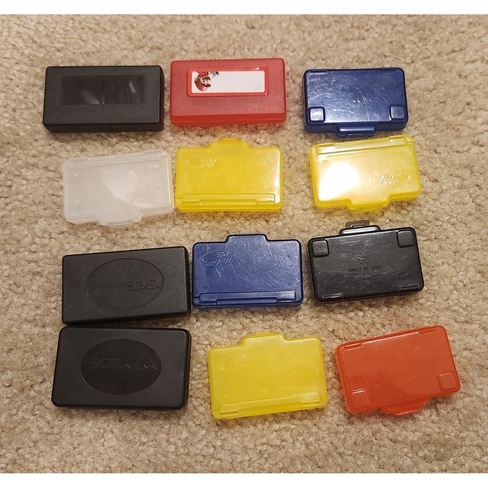 Lot of 11 Vintage Game Boy Advance GBA & Nintendo DS Plastic Game Cartridges